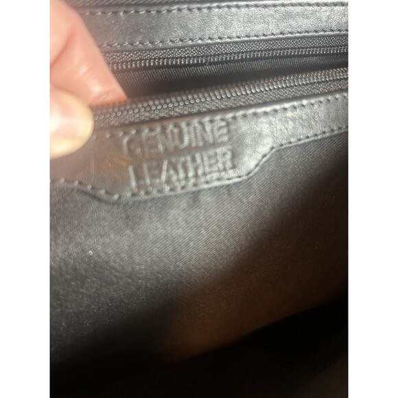 Paul & Taylor Genuine Leather Messenger Laptop Briefcase Bag Black 17in - Picture 8 of 14